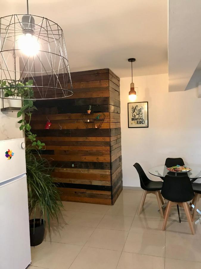 Fat Cow Apartment 101 Larnaka Exterior foto